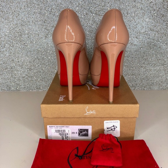 🎈SOLD 🎈Louboutin nude Bianca patent Pumps - Picture 6 of 8